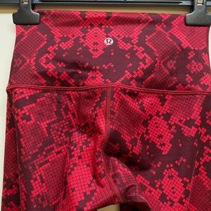 Lululemon high-rise Tight